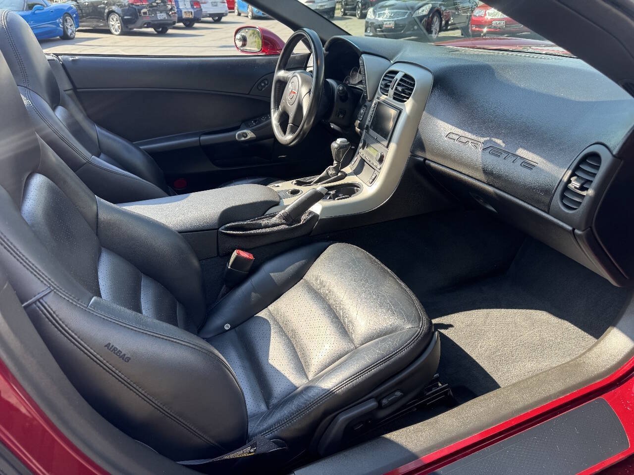 Used 2005 Chevrolet Corvette Convertible w/ Preferred Equipment Group RWD image 13