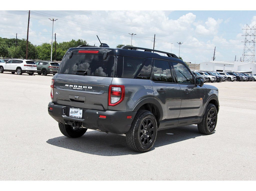 Used 2026 Ford Bronco Sport Badlands AWD/4WD image 3
