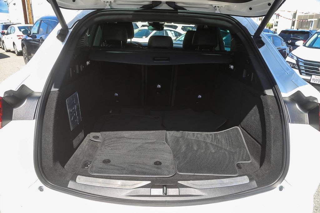 Used 2024 Maserati Grecale GT image 25