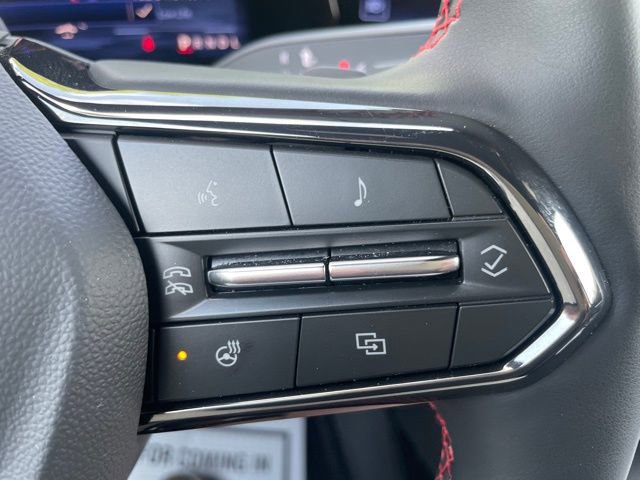 Used 2024 Chevrolet Traverse RS w/ LPO, Floor Liner Package image 21