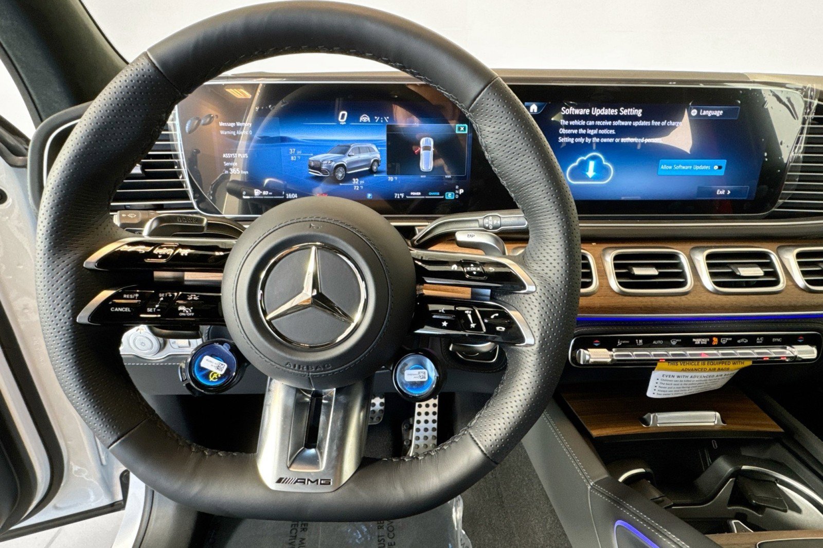 New 2026 Mercedes-Benz GLS 63 AMG 4MATIC image 11