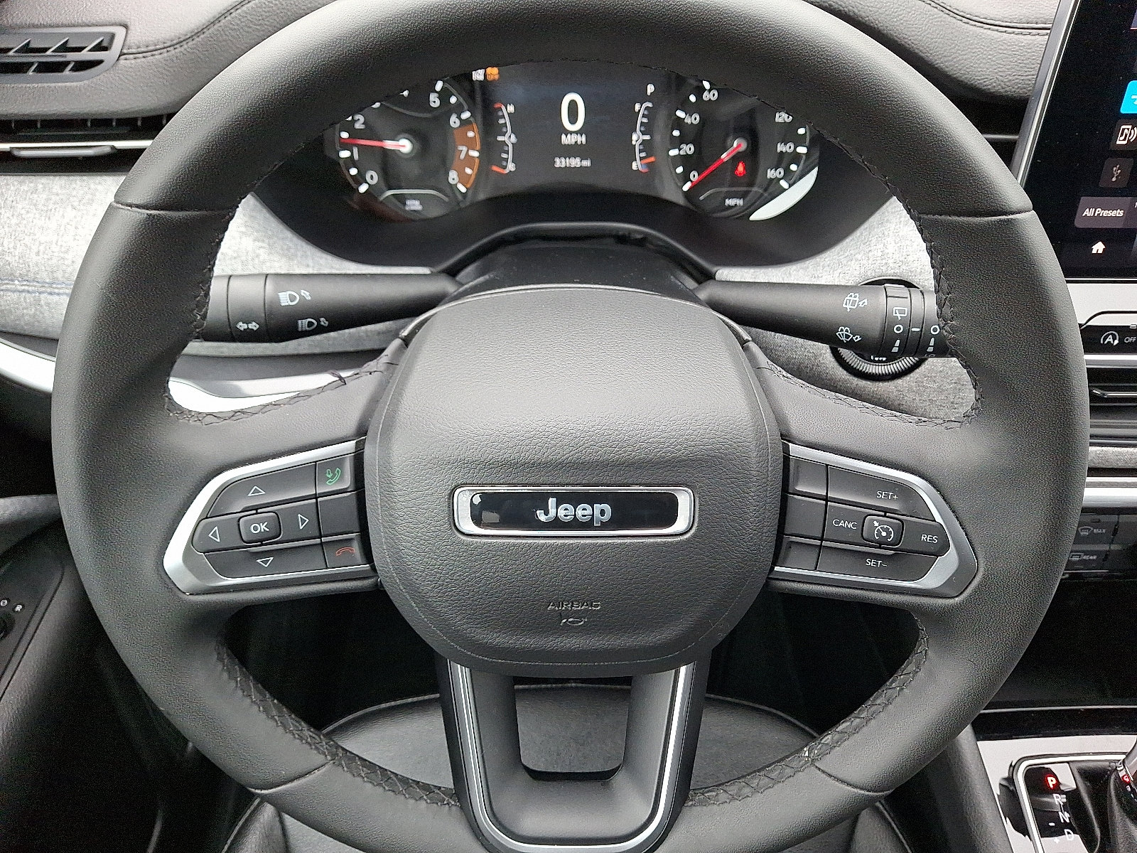 Used 2024 Jeep Compass Latitude image 18