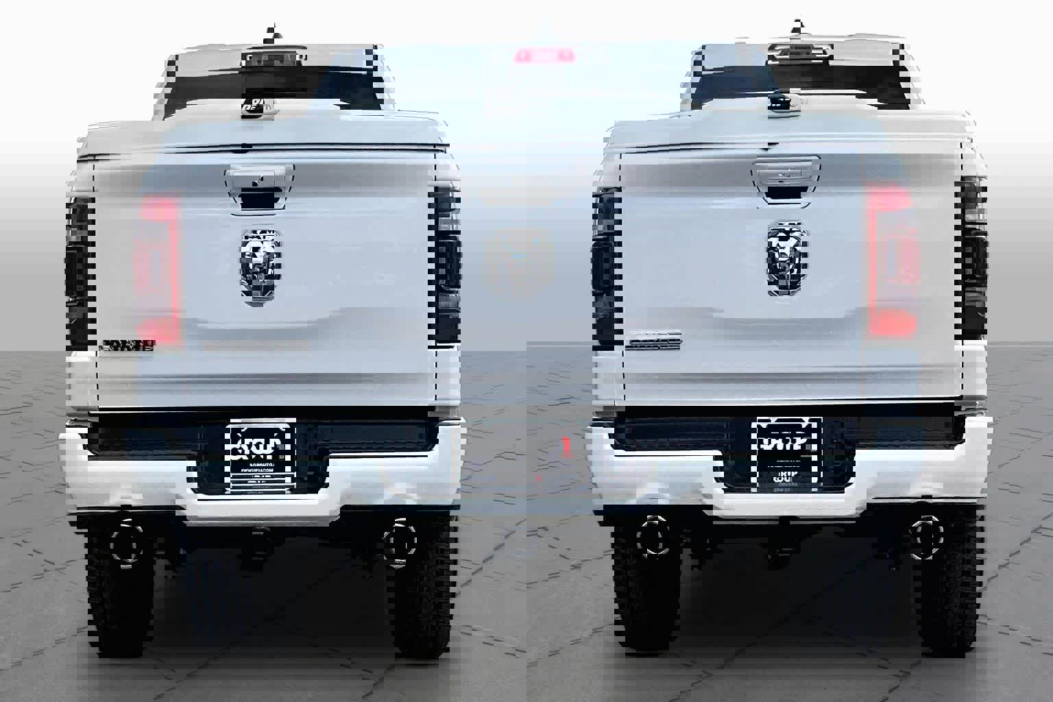 Used 2021 RAM 1500 Laramie w/ Sport Appearance Package image 5