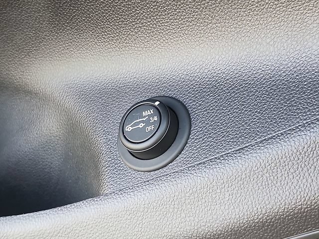 Certified 2019 Buick Envision Essence AWD/4WD image 27