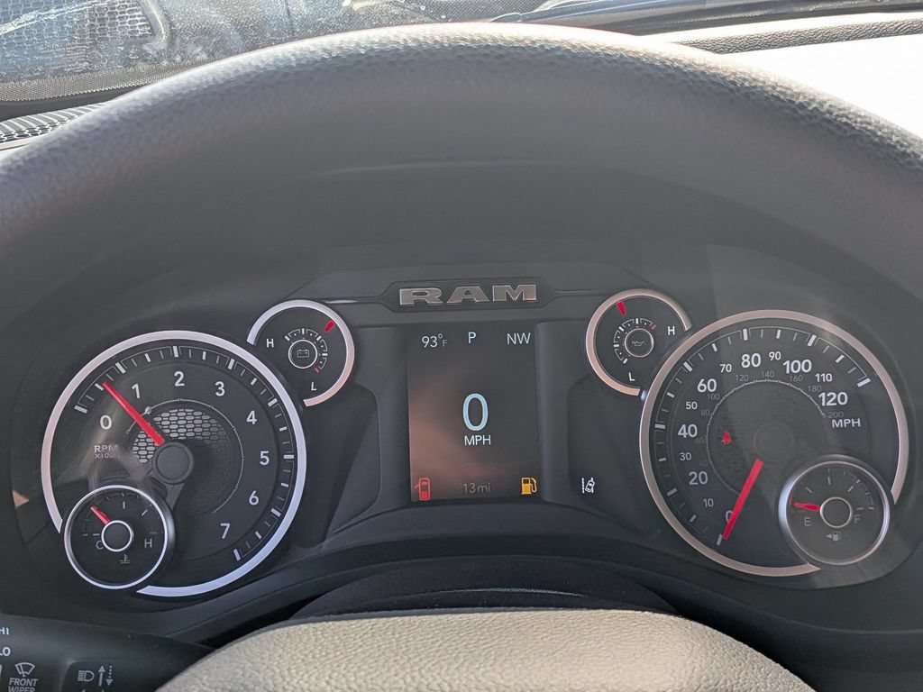 New 2026 RAM 1500 Express AWD/4WD image 17