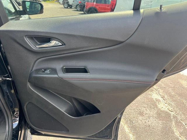 Used 2024 Chevrolet Equinox RS FWD image 12