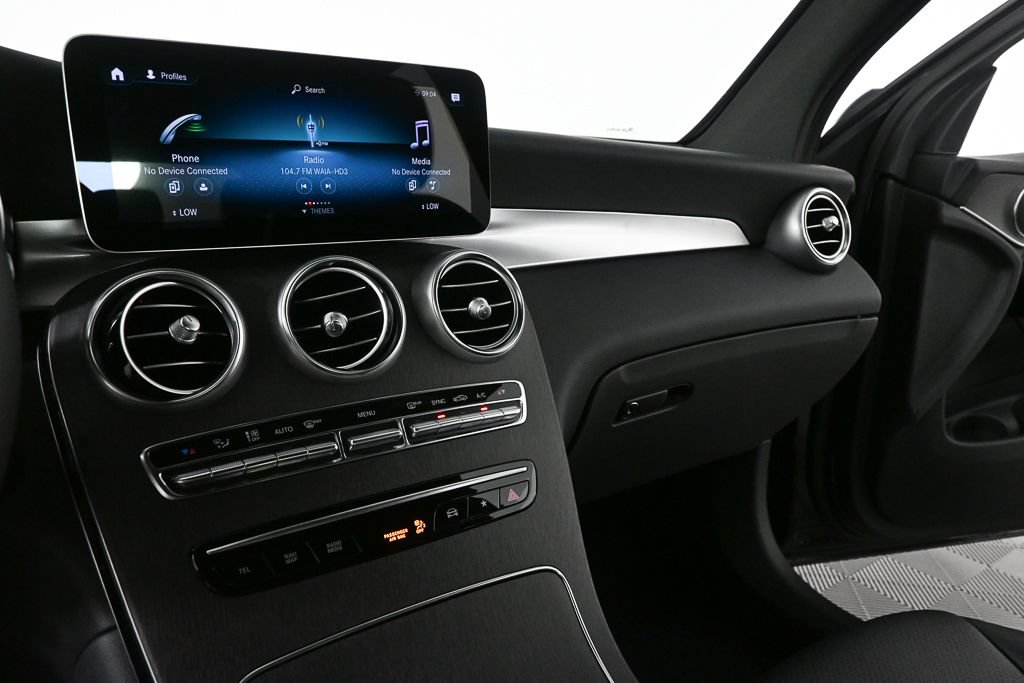 Certified 2022 Mercedes-Benz GLC 300 4MATIC image 12