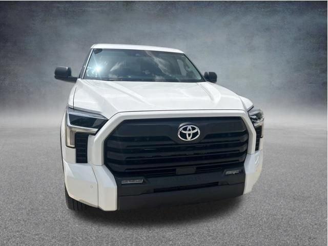 Used 2023 Toyota Tundra SR5 w/ SR5 Premium Package RWD image 5