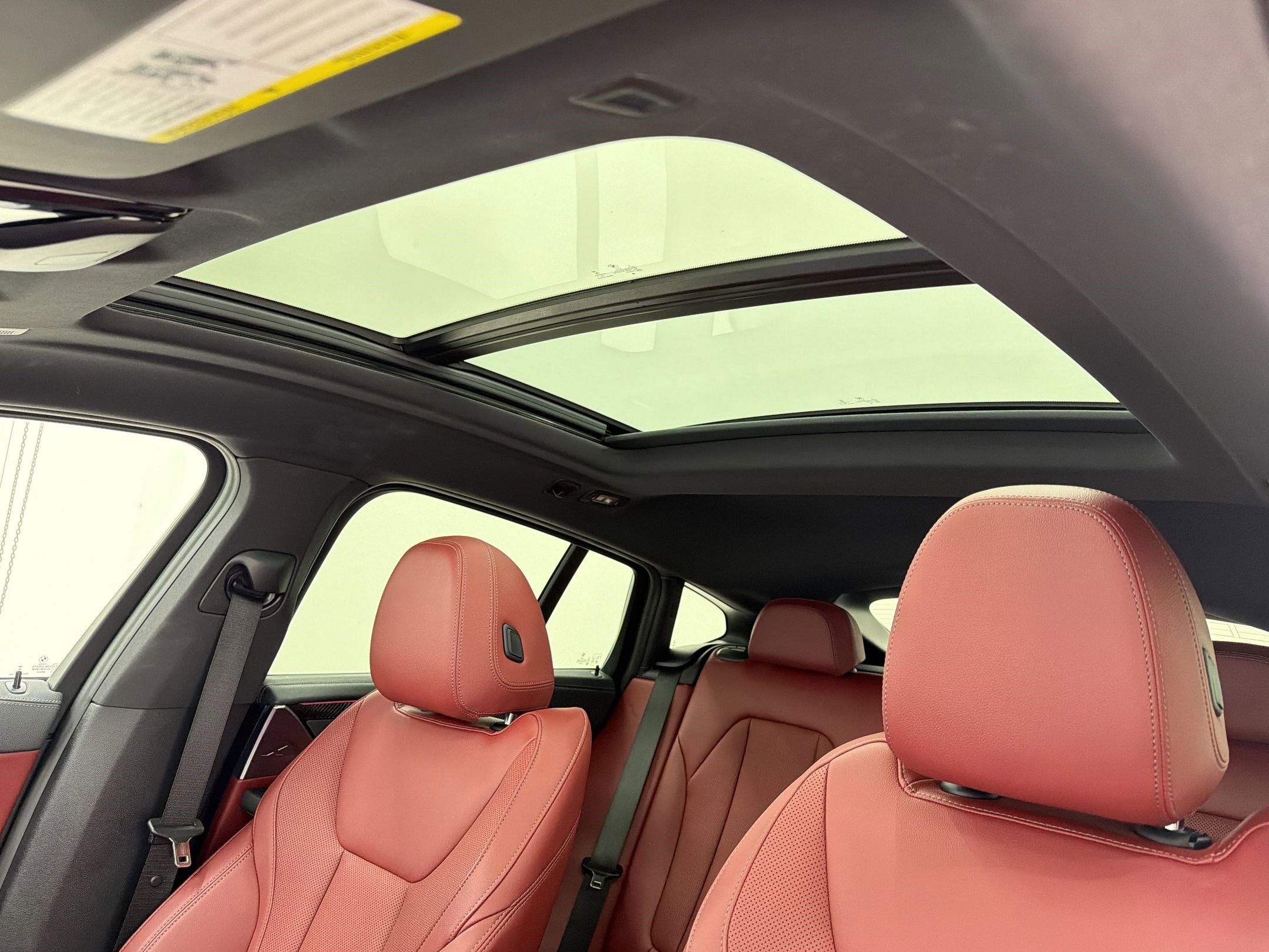 Certified 2023 BMW X4 M40i w/ Premium Package image 15