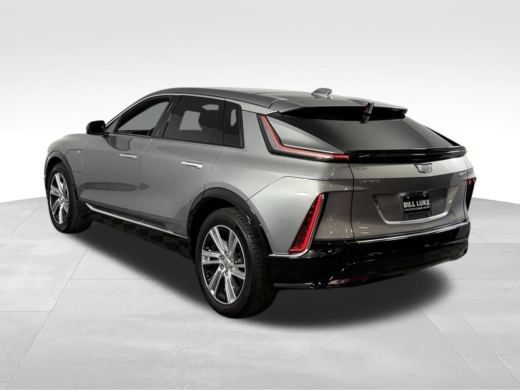 Used 2024 Cadillac Lyriq Tech w/ Driver Assist Package RWD image 10