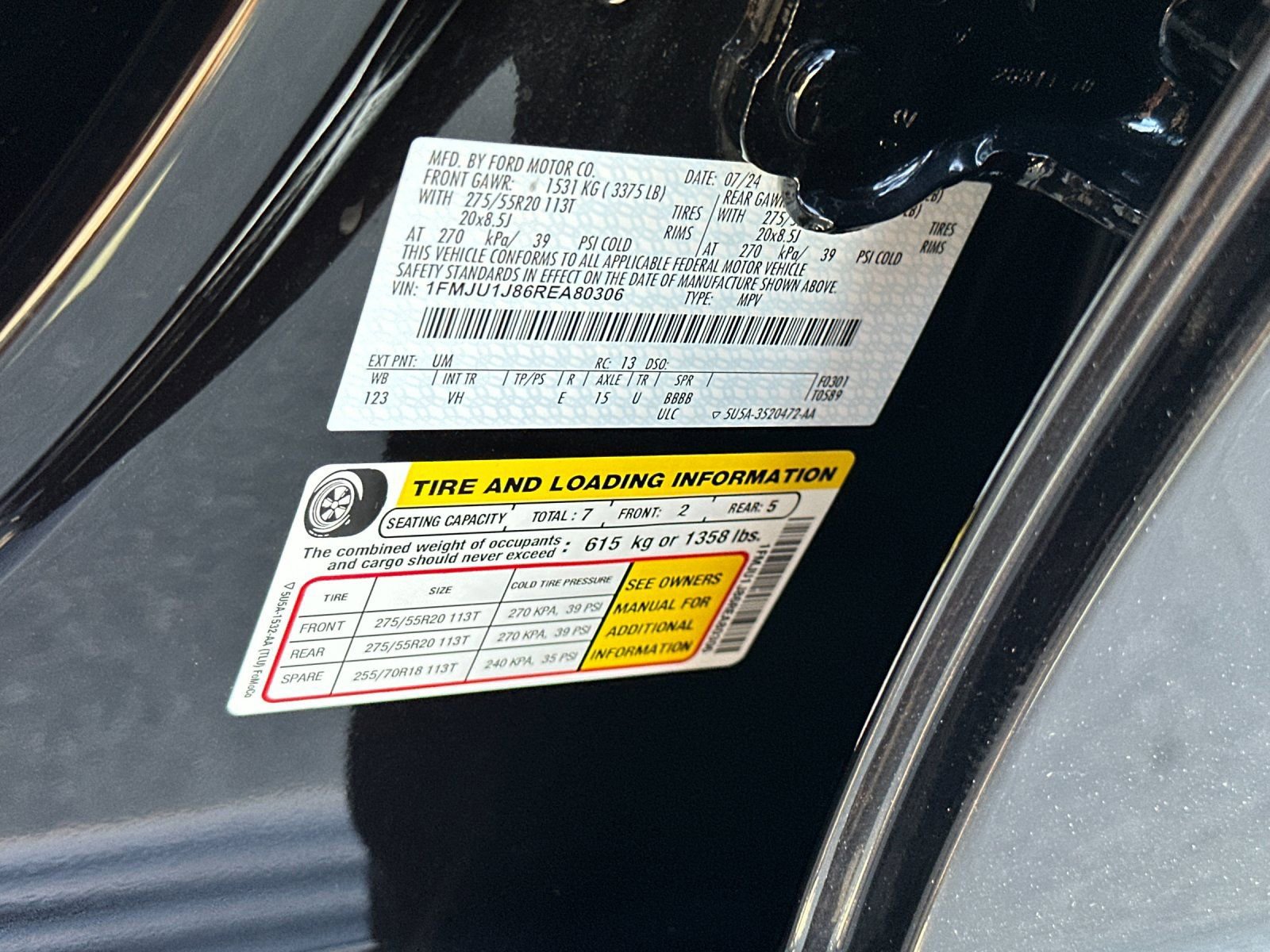 Used 2024 Ford Expedition XLT image 37