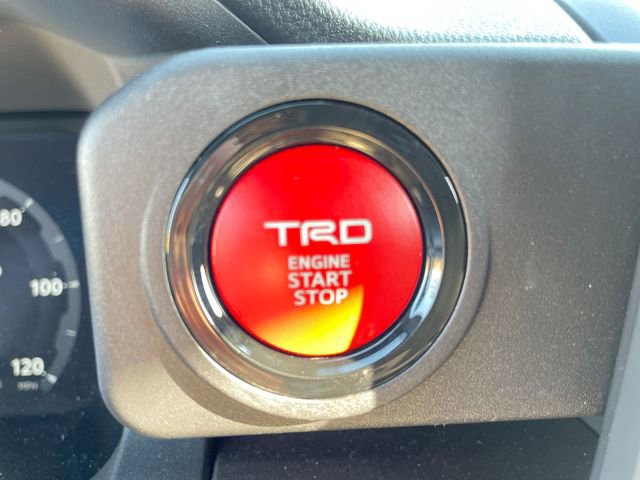 Used 2025 Toyota 4Runner TRD Off-Road AWD/4WD image 25