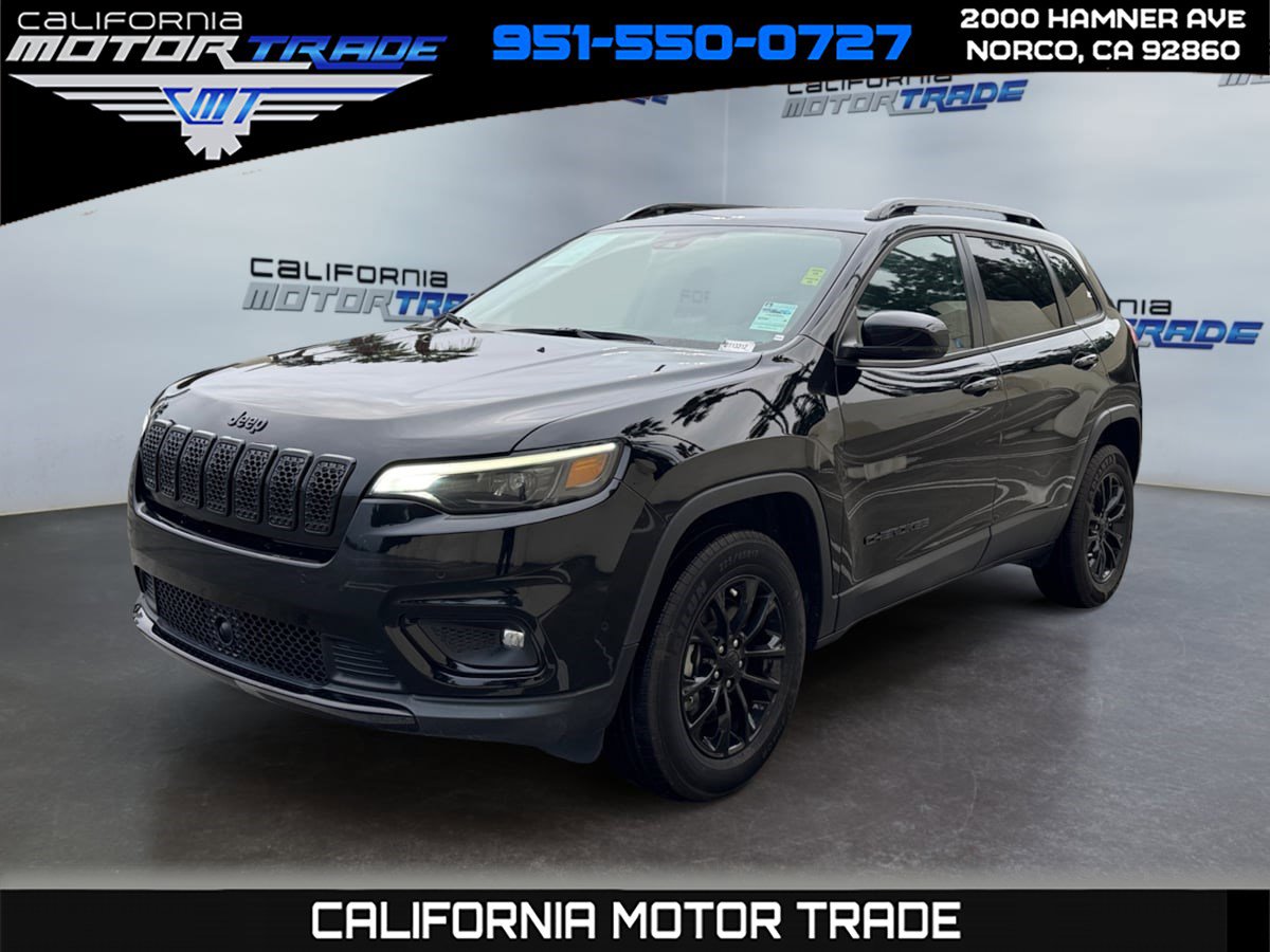 Used 2023 Jeep Cherokee Altitude Lux image 1