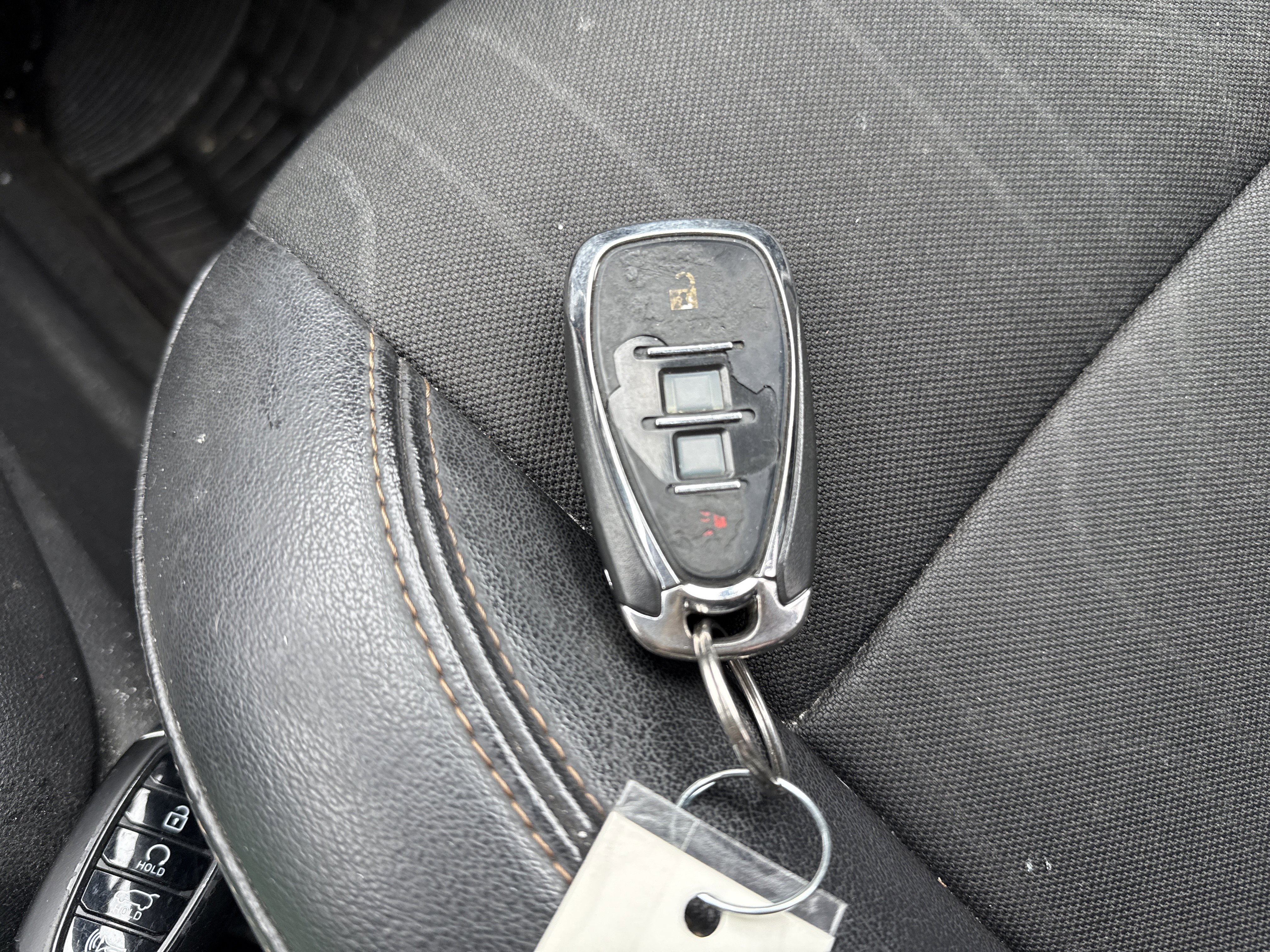 Used 2019 Chevrolet Trax LT w/ LT Convenience Package image 26