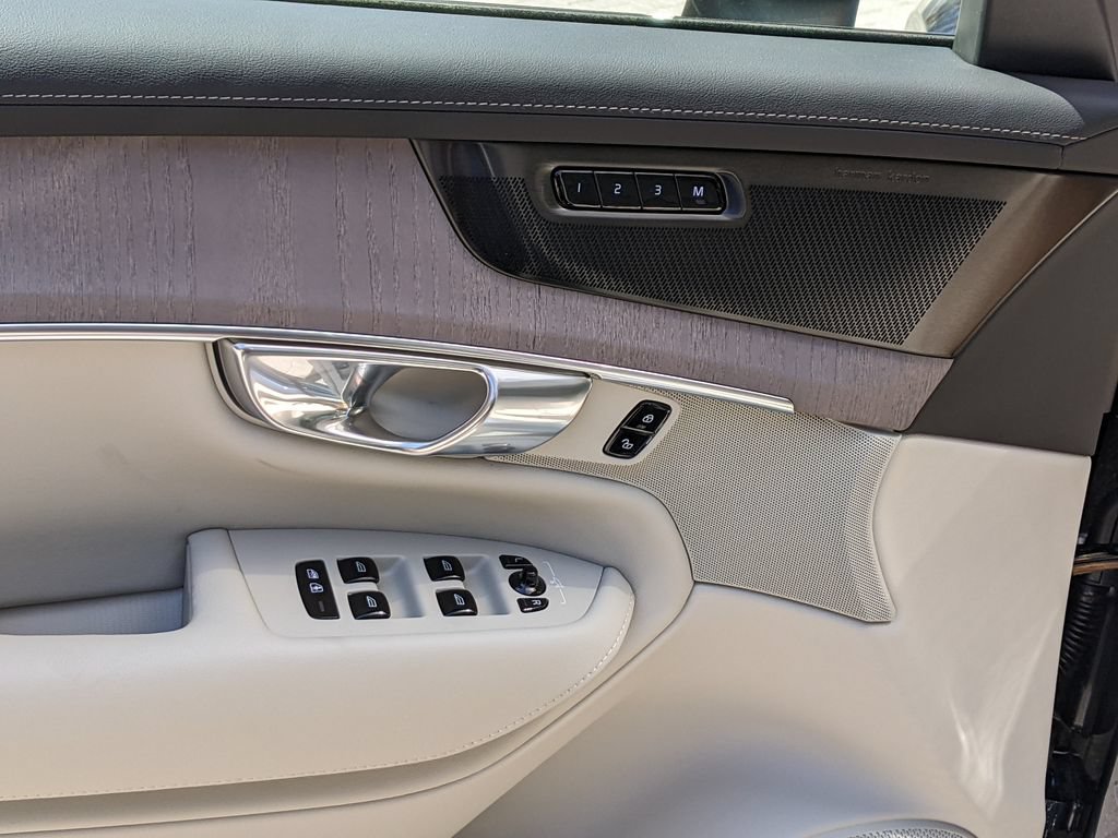 New 2026 Volvo XC90 T8 Ultra AWD/4WD image 10