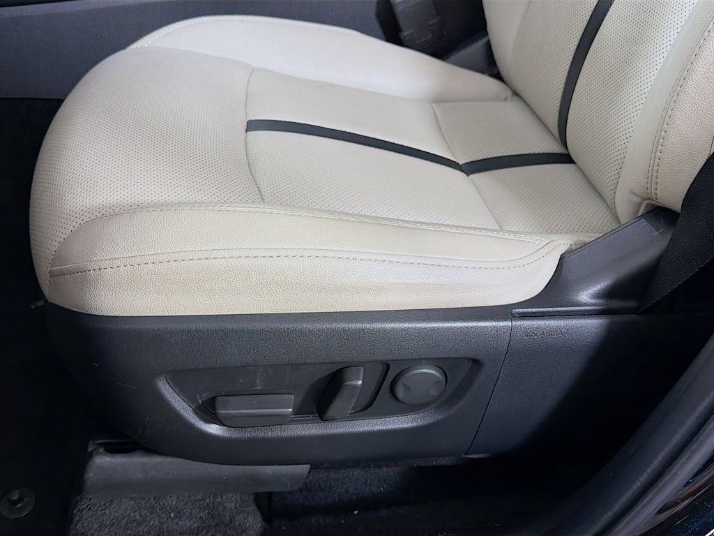Used 2024 MAZDA CX-90 3.3 Turbo w/ Premium Package AWD/4WD image 23