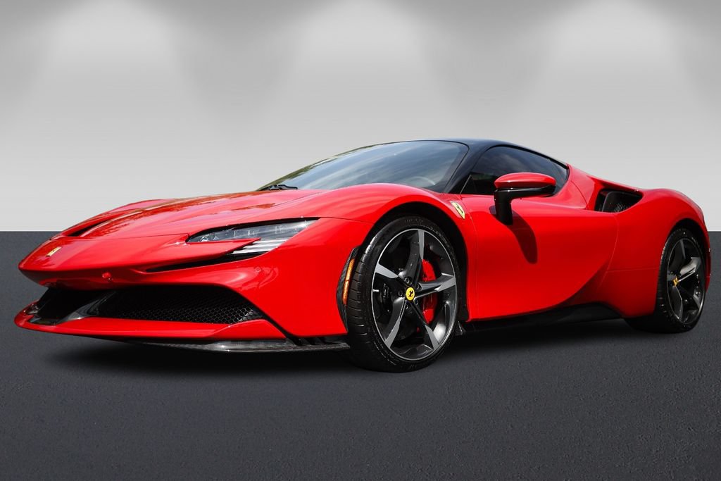 Used 2021 Ferrari SF90 Stradale AWD/4WD image 7