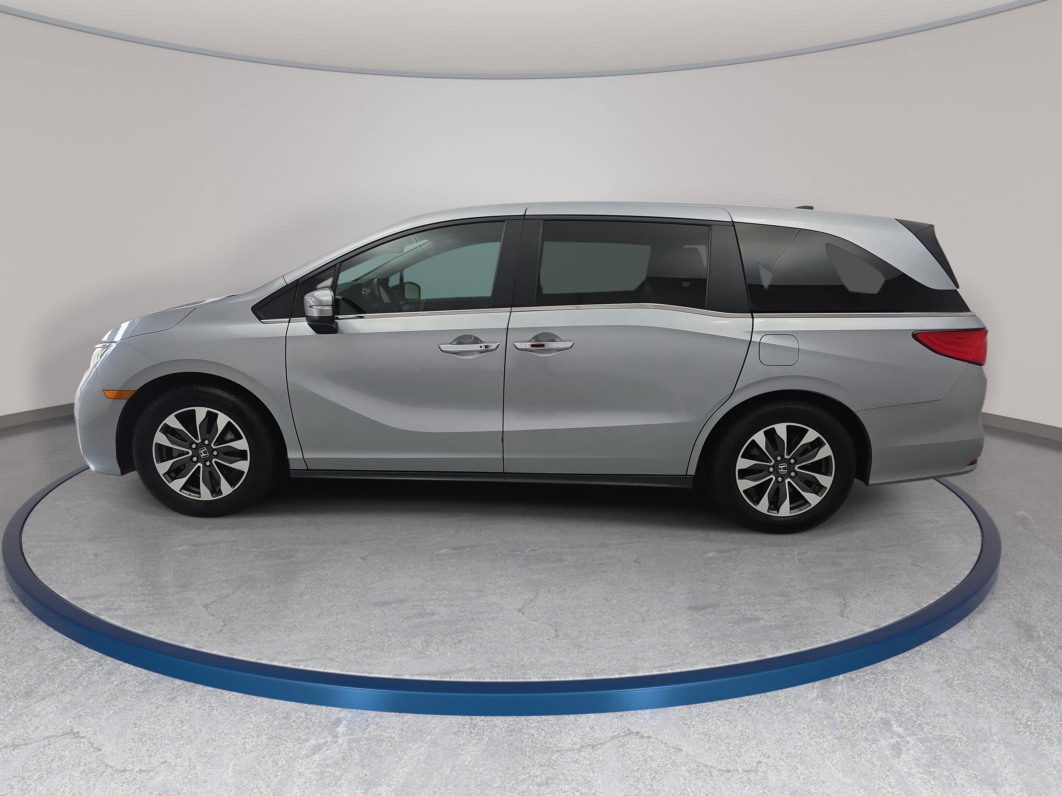 Used 2021 Honda Odyssey EX-L image 8