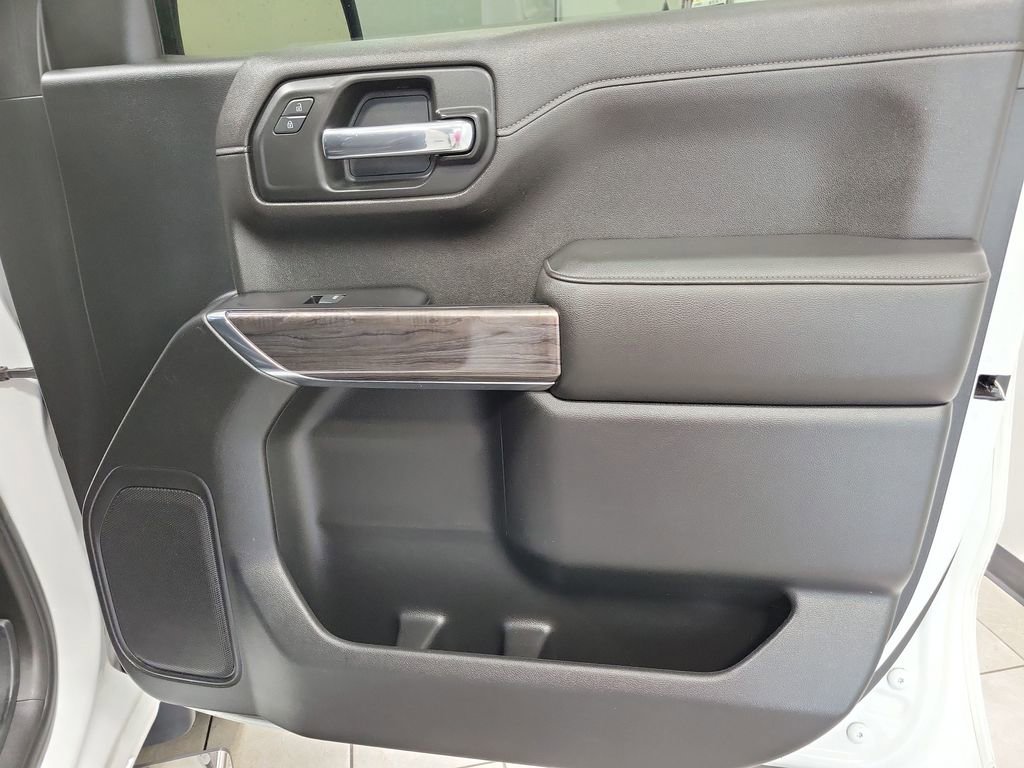 Used 2019 Chevrolet Silverado 1500 LTZ w/ LTZ Plus Package AWD/4WD image 24