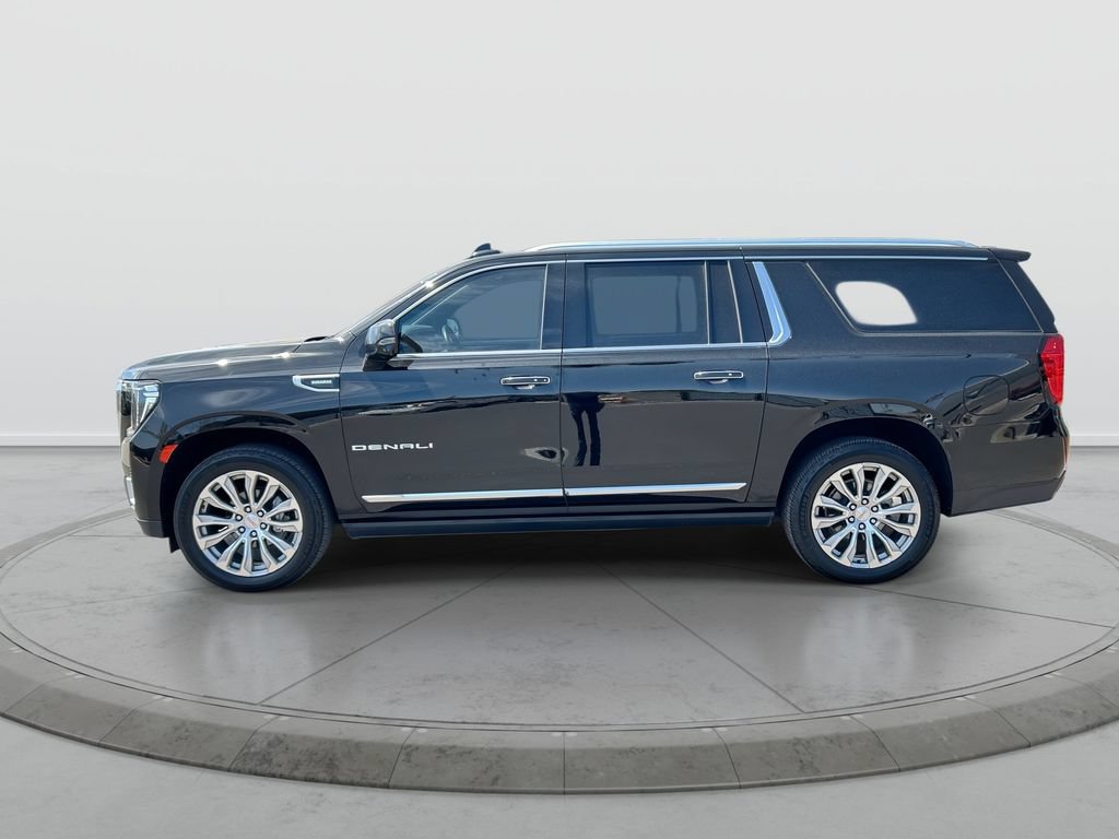 Used 2023 GMC Yukon XL Denali w/ Max Trailering Package AWD/4WD image 5