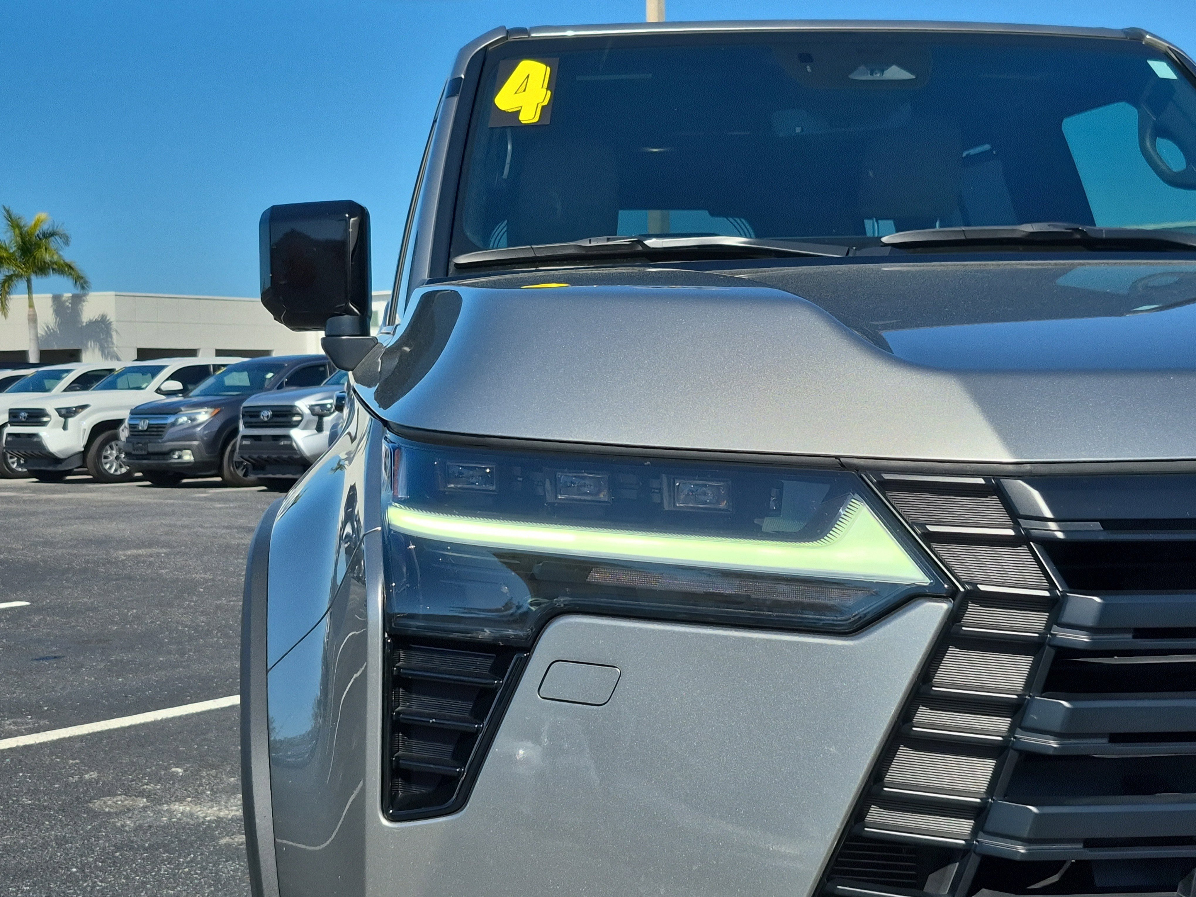 Used 2024 Lexus GX 550 AWD/4WD image 7