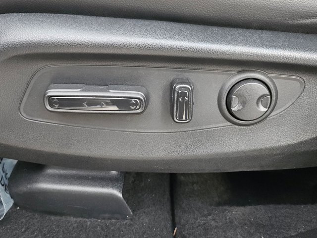 Used 2025 Honda CR-V EX-L image 13