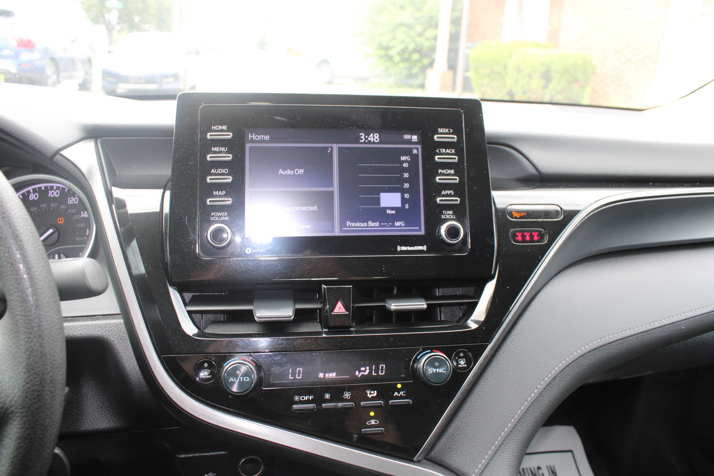 Used 2023 Toyota Camry LE FWD image 14