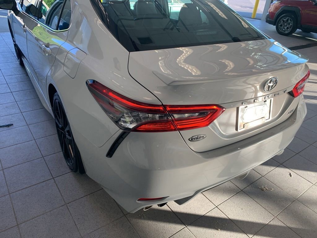 Used 2022 Toyota Camry XSE w/ Cold Weather Package FWD image 12
