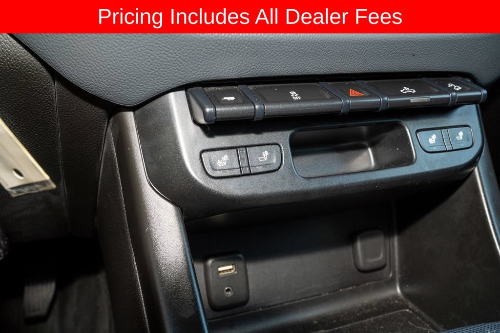 Used 2017 Chevrolet Colorado Z71 w/ Z71 Midnight Edition AWD/4WD image 15
