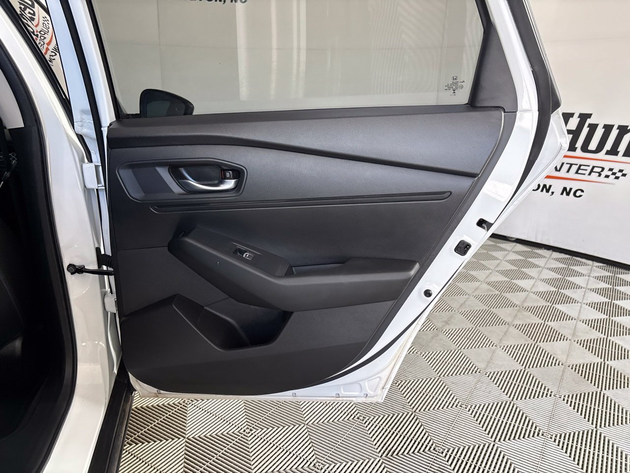 Used 2025 Honda Accord SE image 26