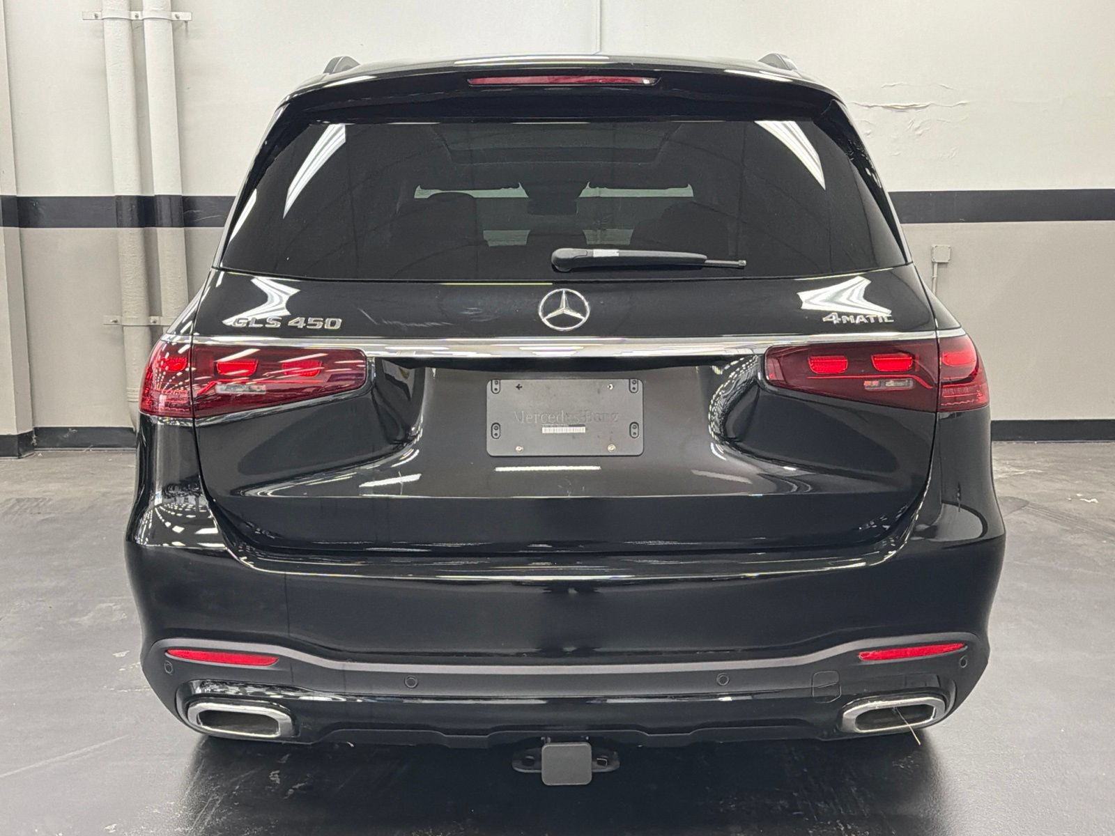 Used 2026 Mercedes-Benz GLS 450 4MATIC image 11