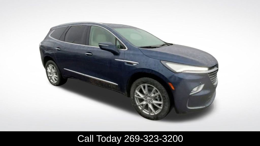 Used 2023 Buick Enclave Essence w/ Experience Buick Package video 2