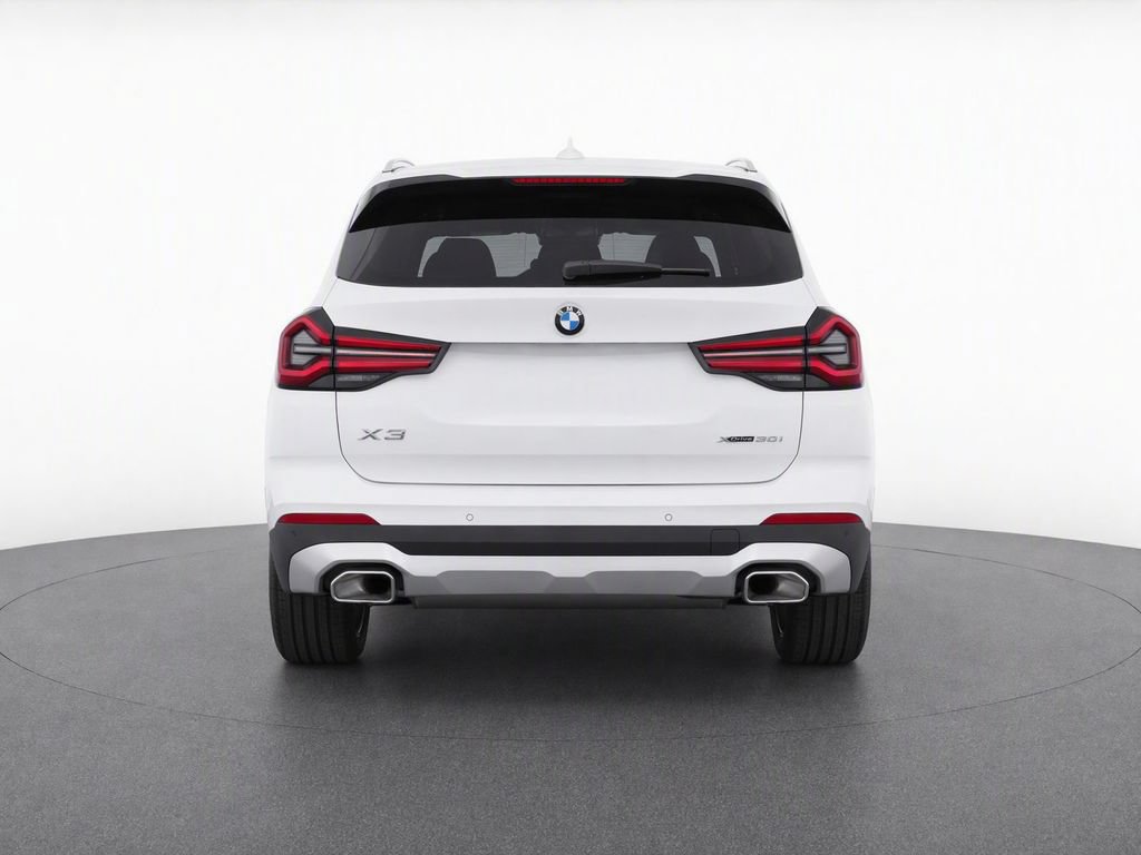 Certified 2024 BMW X3 sDrive30i w/ Premium Package RWD image 4