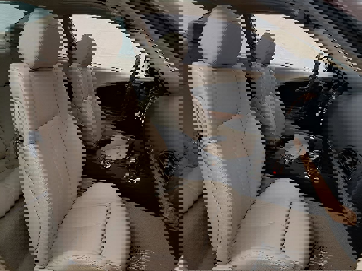 Used 2006 BMW 650i Coupe image 26