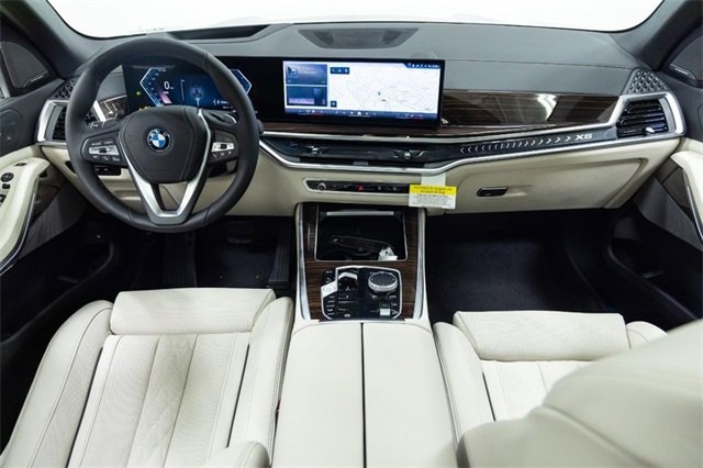 New 2026 BMW X5 xDrive50e w/ Climate Comfort Package image 23