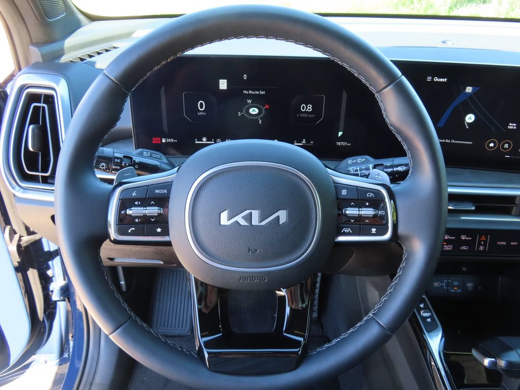 Certified 2024 Kia Sorento SX Prestige AWD/4WD image 23