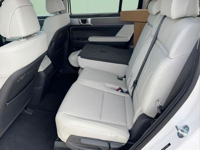 New 2026 Hyundai Santa Fe SEL AWD/4WD image 13