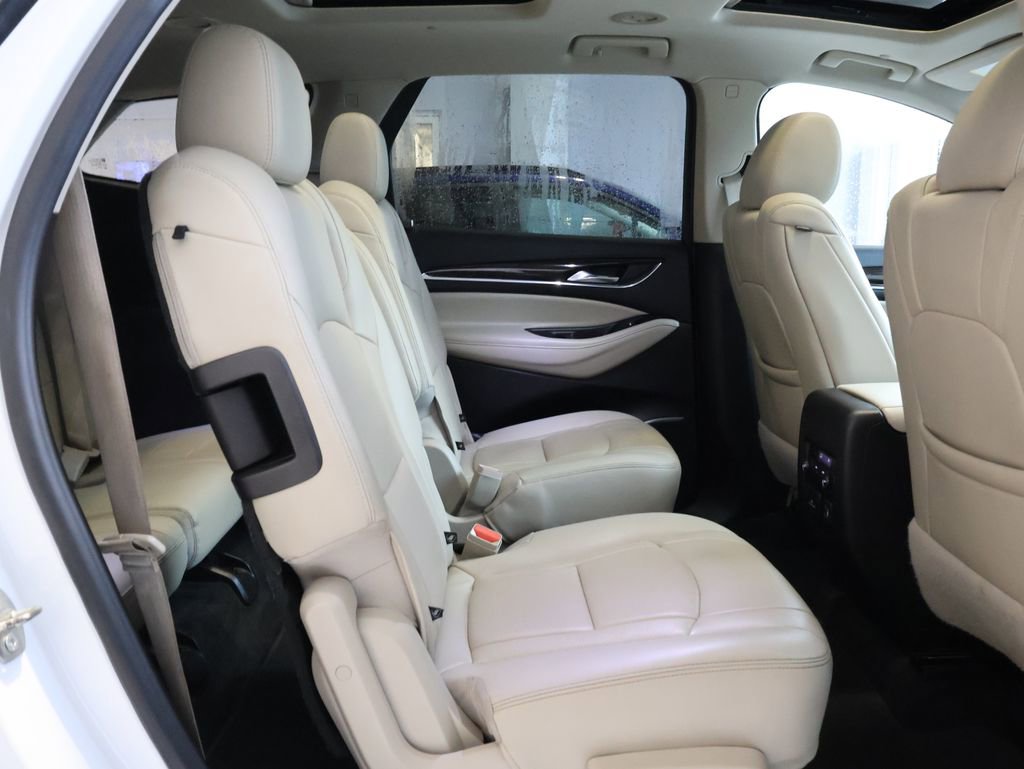 Certified 2021 Buick Enclave Essence w/ Sound and Sites Package AWD/4WD image 34