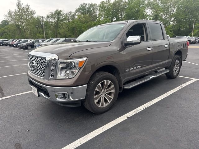 Used 2019 Nissan Titan SL AWD/4WD image 1