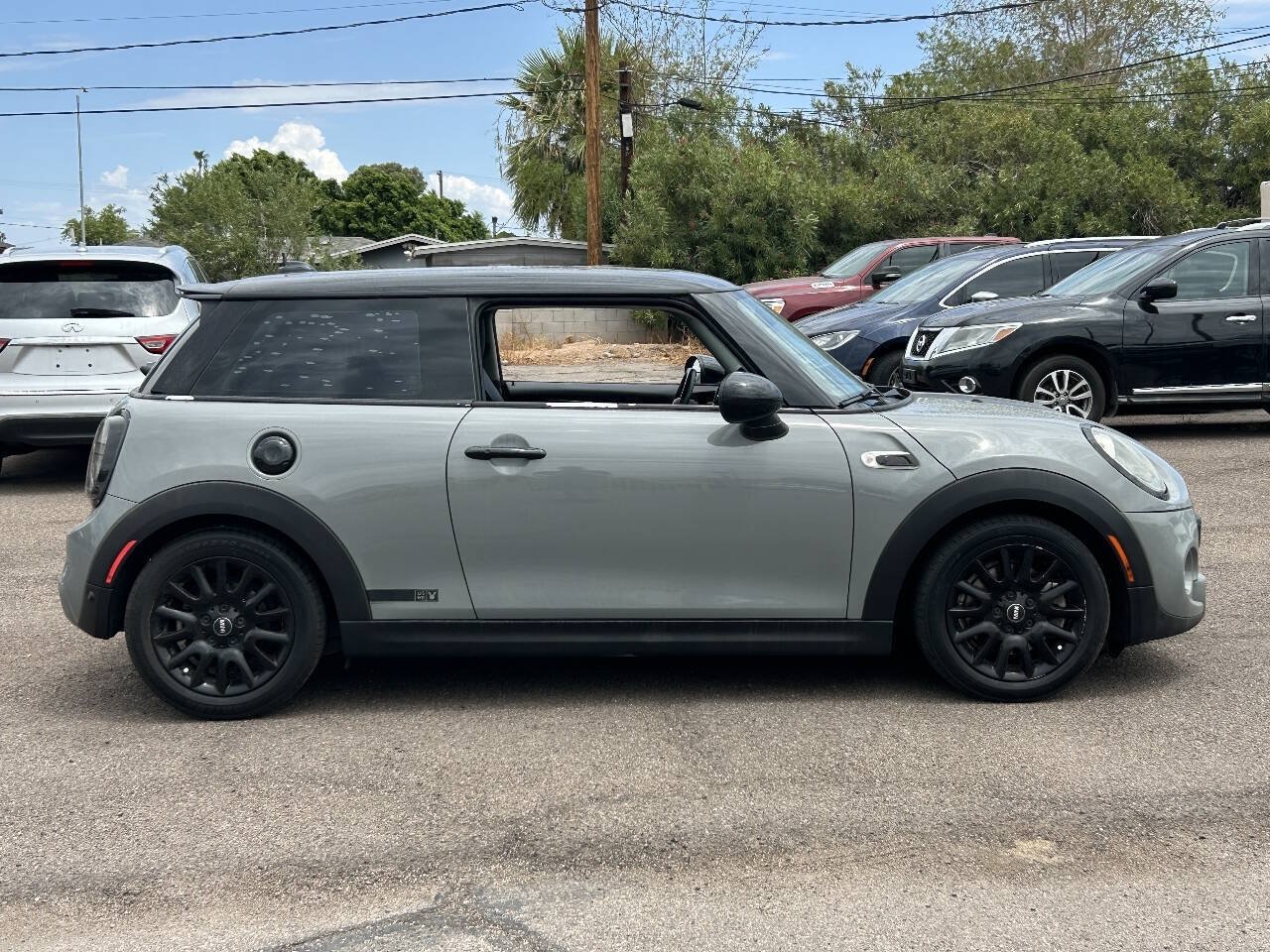 Used 2018 MINI Cooper S FWD image 2