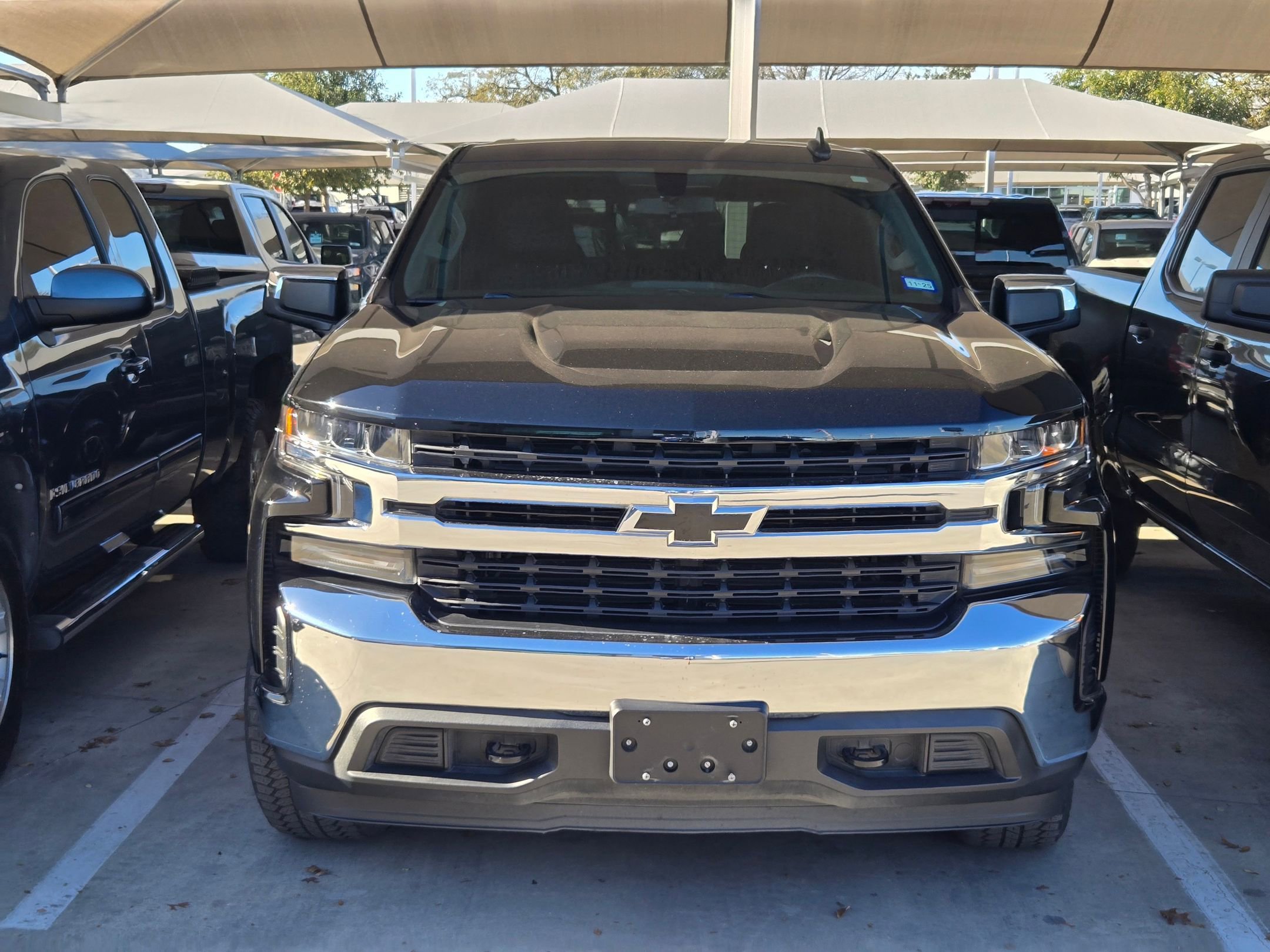 Used 2021 Chevrolet Silverado 1500 LT w/ Texas Edition Plus image 2