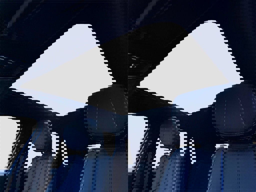 New 2026 Cadillac Lyriq Luxury image 21