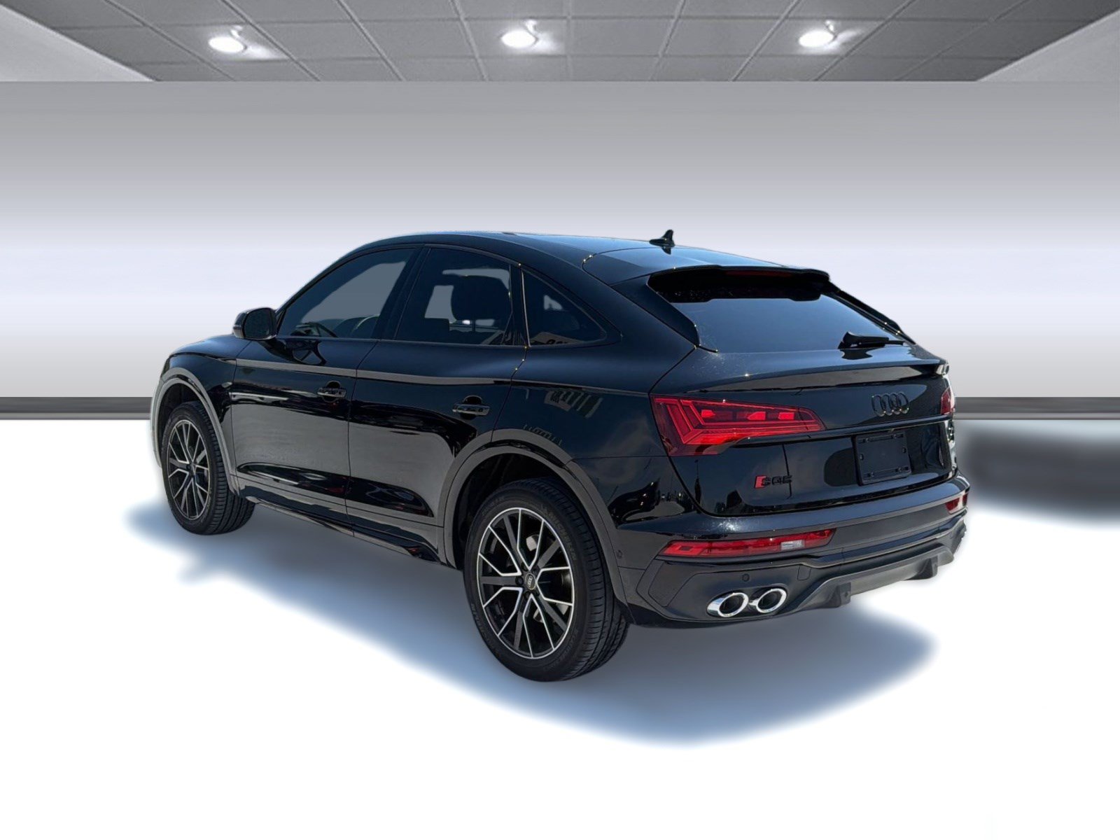 Certified 2023 Audi SQ5 Prestige w/ Prestige Package AWD/4WD image 3