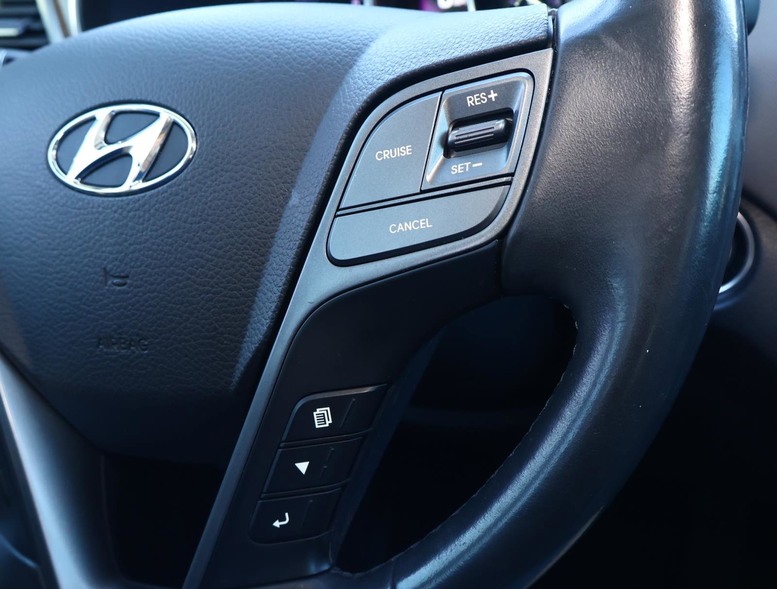 Used 2019 Hyundai Santa Fe XL SE w/ SE Premium Package 02 image 24