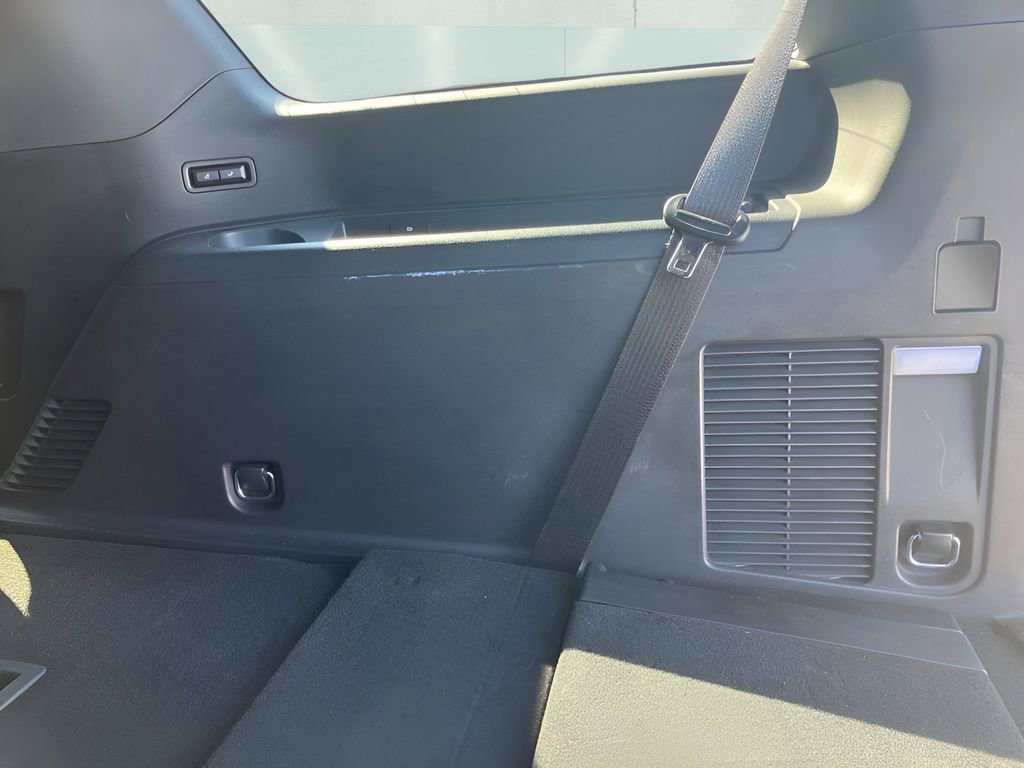 Used 2023 Ford Expedition Platinum image 46