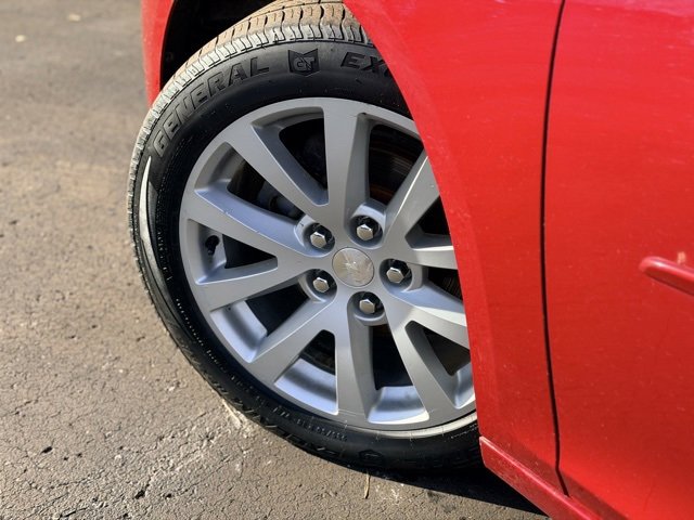 Used 2013 Chevrolet Malibu LT image 25