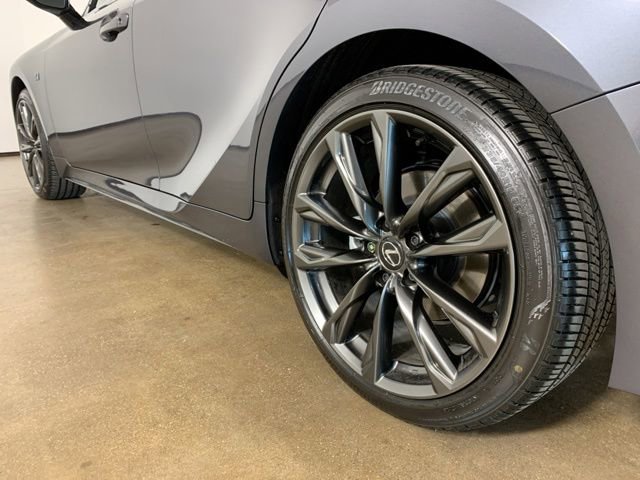 Used 2025 Lexus IS 350 F Sport w/ Navigation Package AWD/4WD image 15