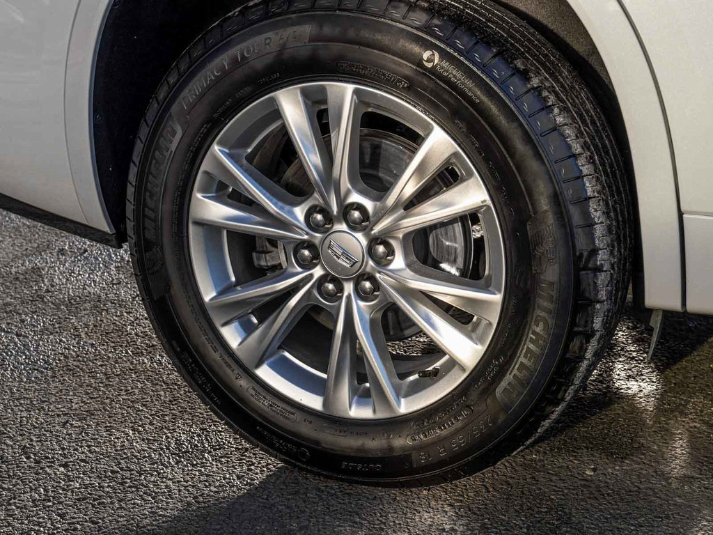 Used 2024 Cadillac XT6 Luxury image 10