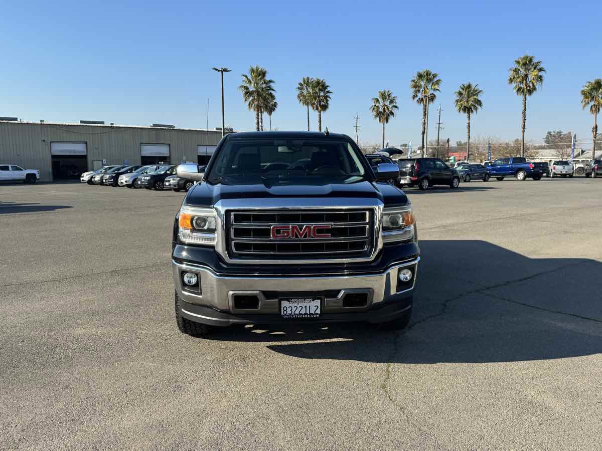 Used 2015 GMC Sierra 1500 SLT w/ SLT Crew Cab Value Package image 4