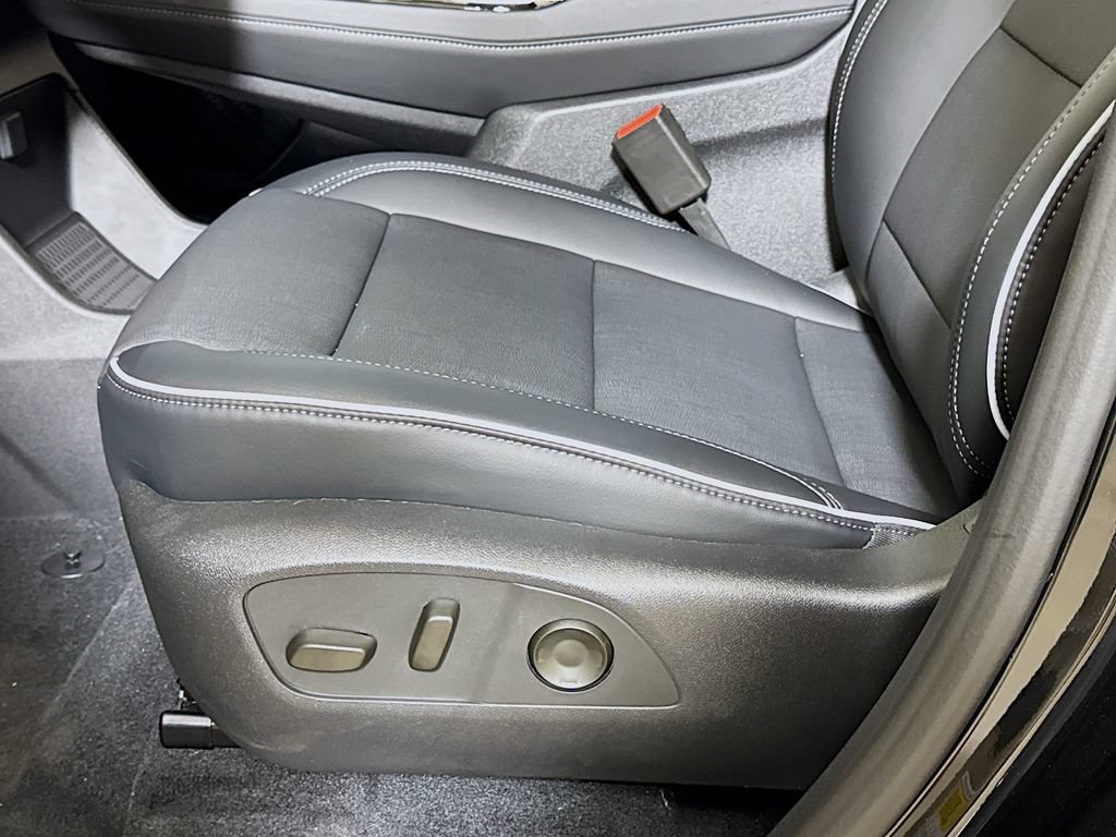 New 2026 Buick Enclave Preferred w/ Power Package FWD image 17
